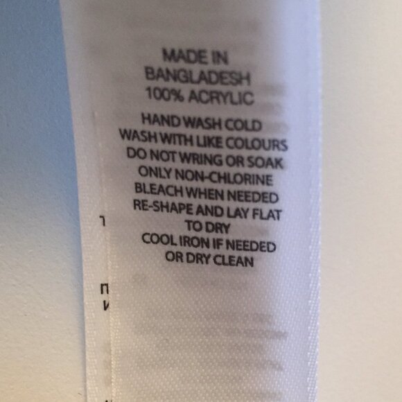 Boxy Cropped Knit Polo/Turtle neck sweater sz M - Black - Picture 11 of 15